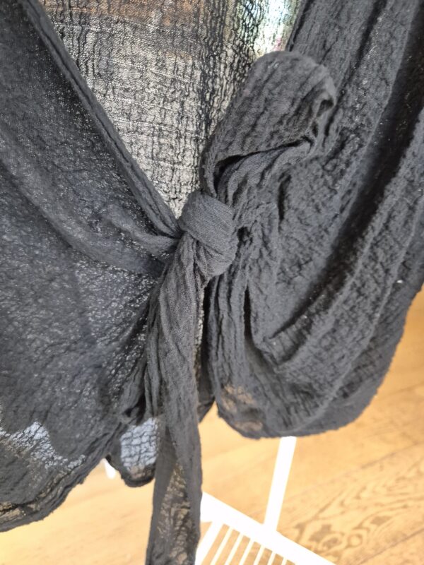Black Tie Front Cropped Cardigan