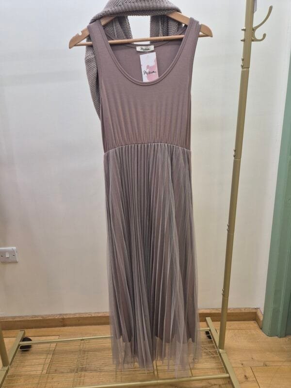 2026/01/1000388078-scaled.jpg Tulle Dress & Texture Batwing Jumper Set In Mocha