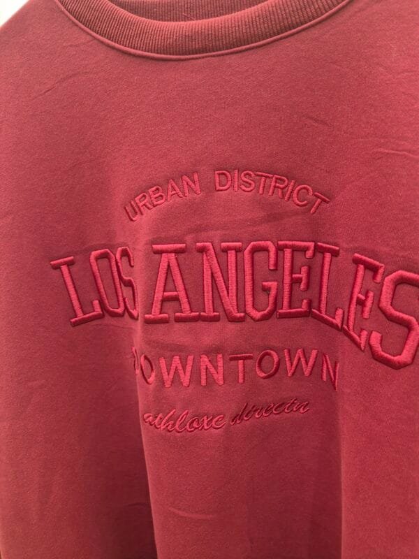 2026/01/1000388116-scaled.jpg Berry Los Angeles Oversized Sweatshirt