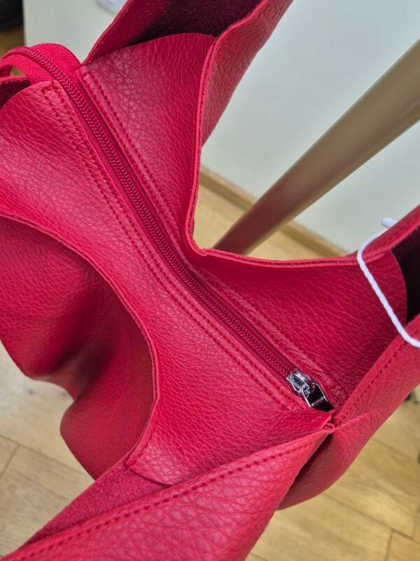 2026/01/1000388812-scaled.jpg Red Slouchy Bag With Pouch