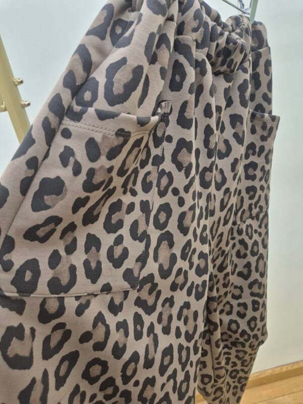 Leopard print Harem-Style Joggers