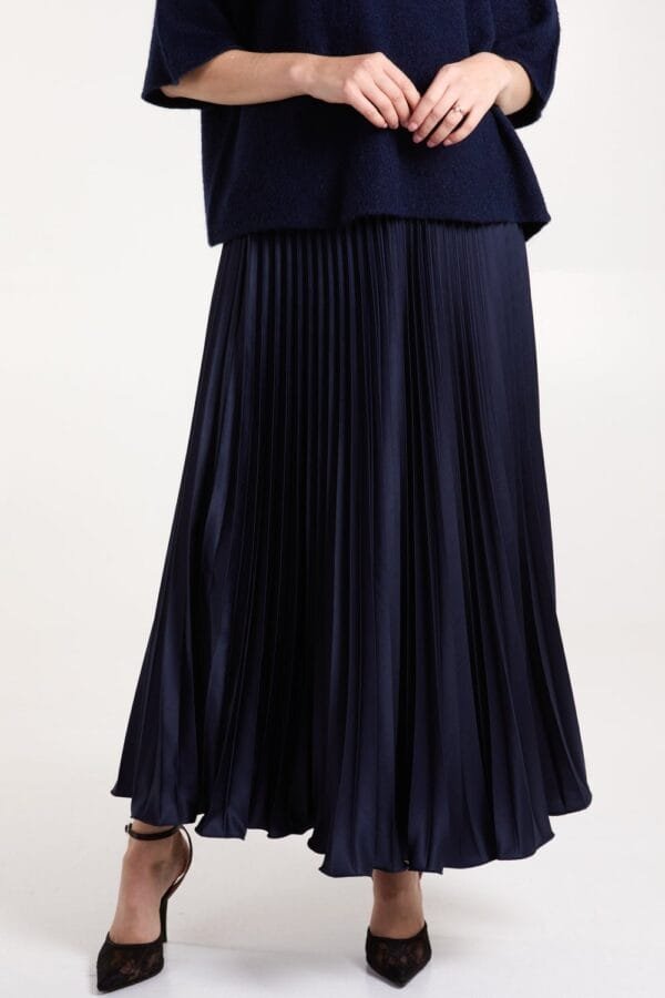 2026/01/1000390186.jpg Navy Blue Satin Pleated Midi Skirt