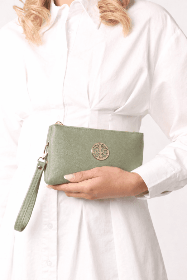 2026/01/1000391013.png Sage Green Gold-Detail Medium Clutch
