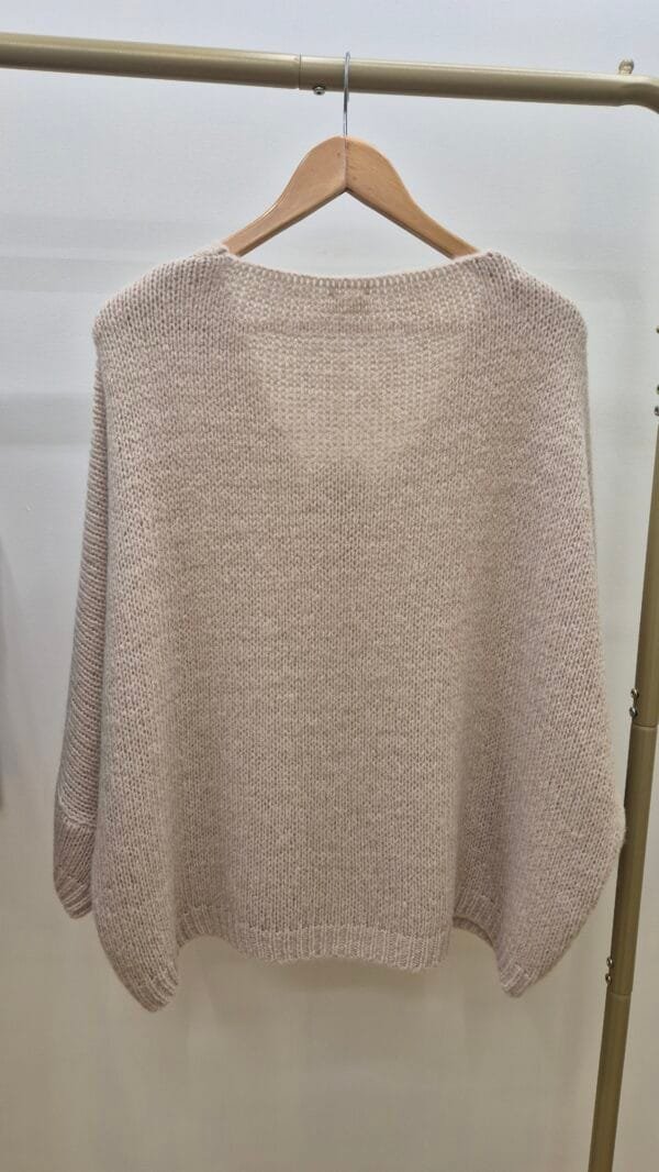 2026/01/1000394817-scaled.jpg V-Neck Mohair Jumper-Beige