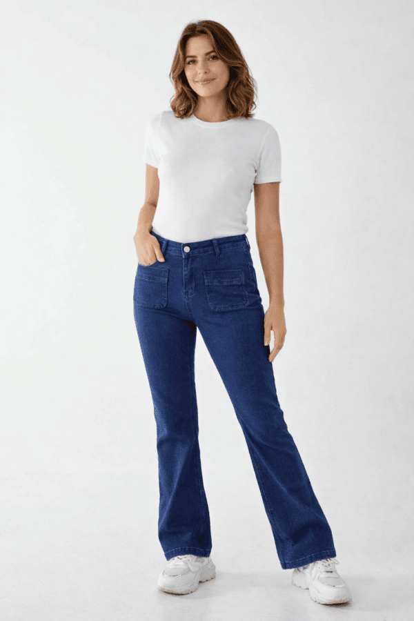 Double Pocket Flared Jeans