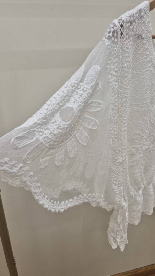 Floral Lace Butterfly Sleeve Blouse