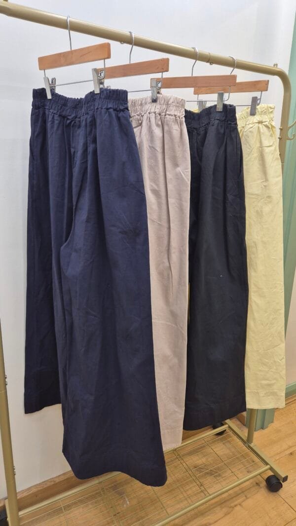 Lightweight Elastic Waist Wide Leg Trousers