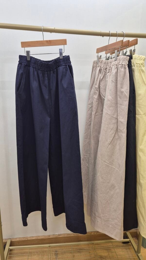 Lightweight Elastic Waist Wide Leg Trousers
