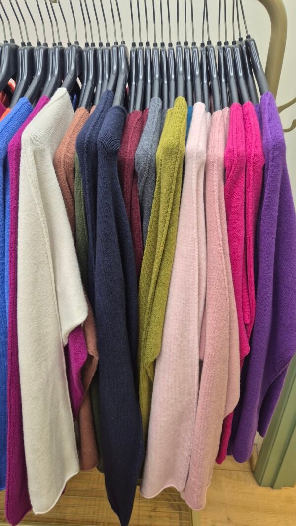 Classic Scoop Neck Knit