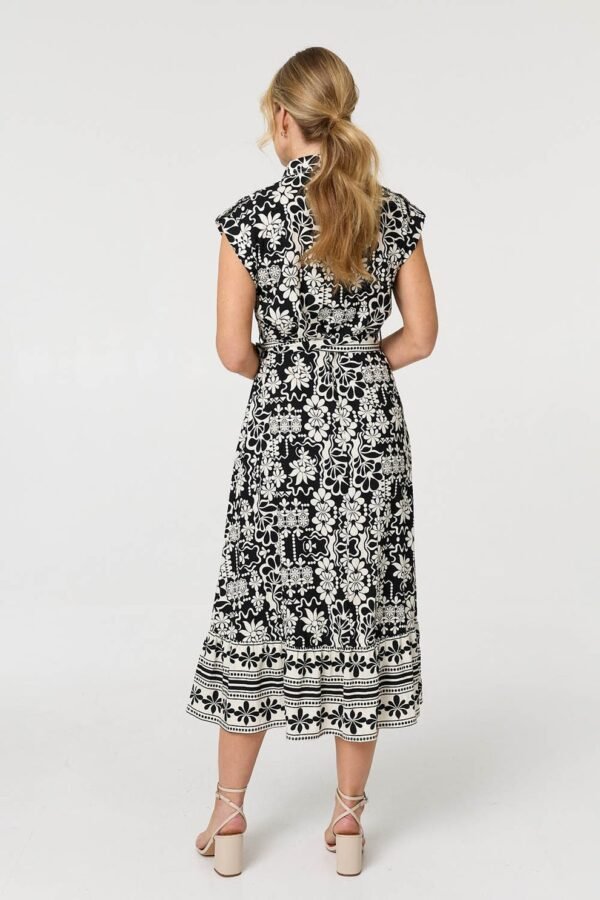 Stella Morgan Black & Cream Floral Midi Dress