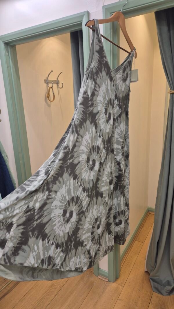 2026/05/1000436865-scaled.jpg Khaki Tie Dye Print Midi Dress