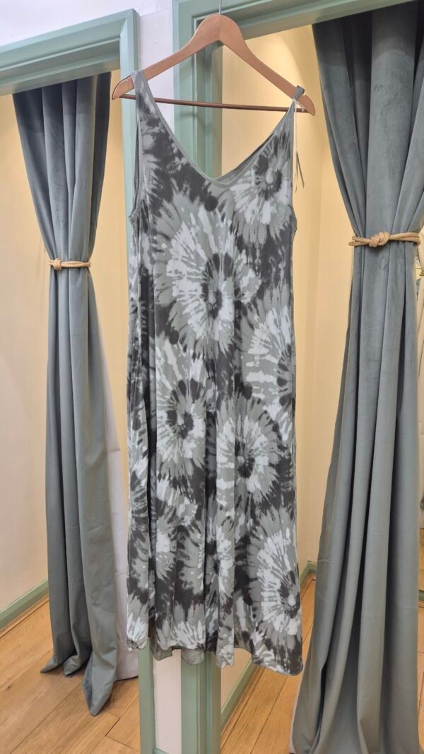 2026/05/1000436867-scaled.jpg Khaki Tie Dye Print Midi Dress