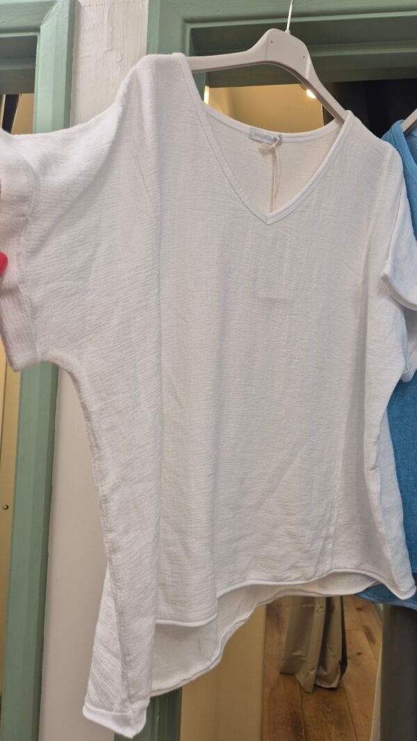 Luna Linen Cotton Blend V-Neck Top