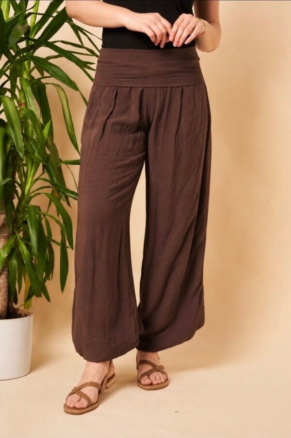 2026/06/1000449522.jpg Willow Puffball Cotton Trousers
