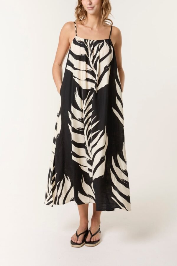 Leaf Print Maxi Dress – One Size