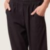 2026/08/1000483126.jpg Capri Magic Trousers