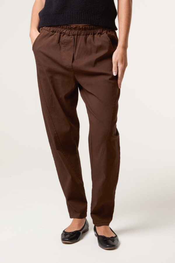 2026/08/1000483717.jpg Magic Barrel Leg Trousers