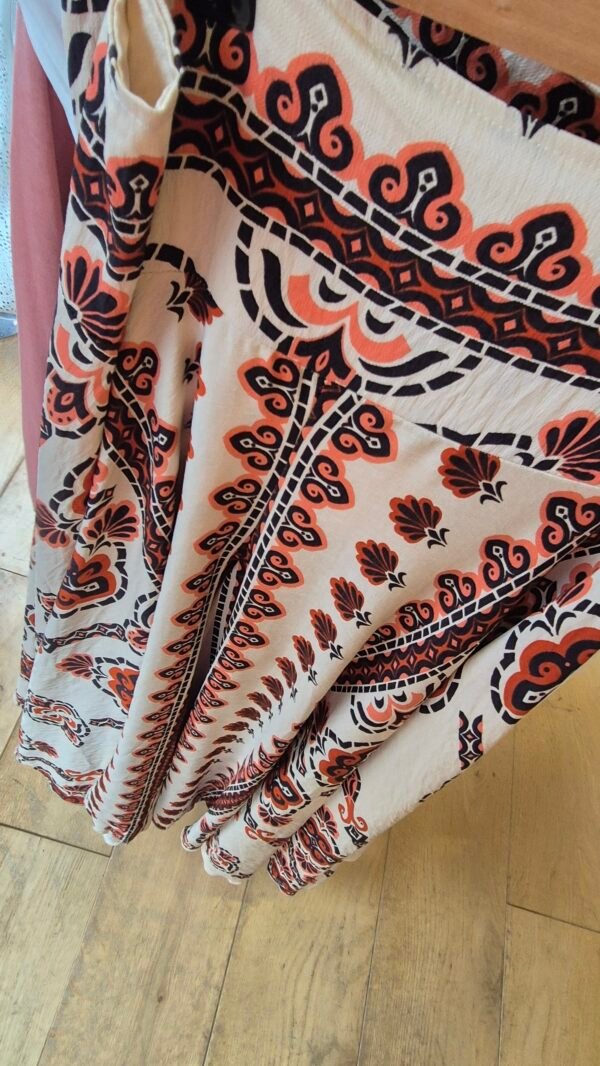 2026/08/1000484971-scaled.jpg Orange Pattern Very Wide Culottes