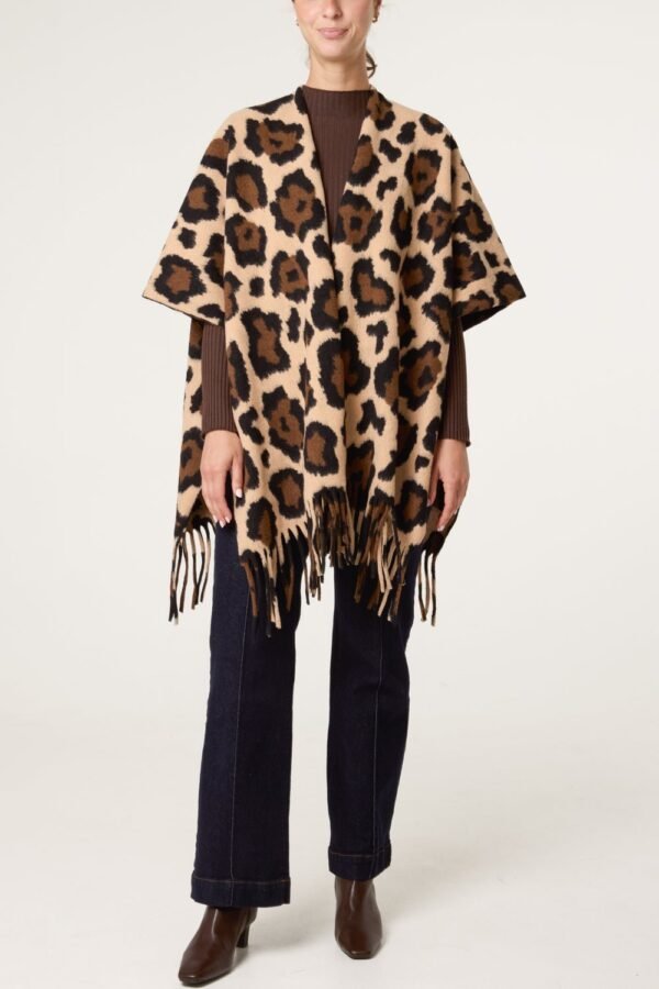 2026/10/1000502639-1.jpg Leopard Print Fringed Poncho
