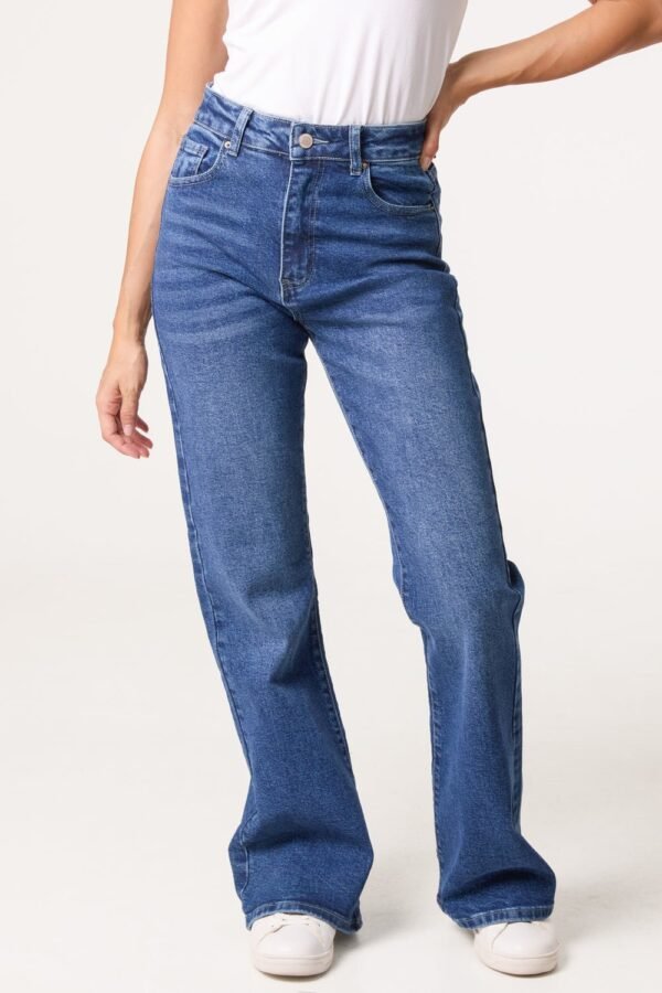High-Waisted Stretch Jeans – Mid Blue